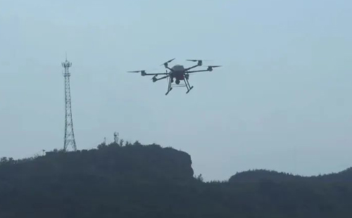 無人機通訊中繼