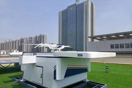 無人機(jī)自動(dòng)機(jī)場